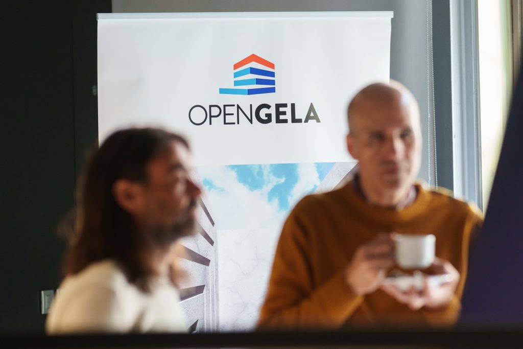 OpenGela33